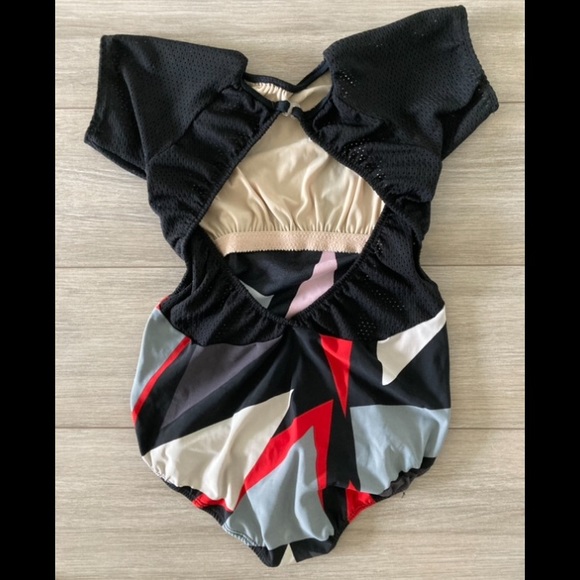 Geo Leotard/bodysuit - Picture 2 of 3